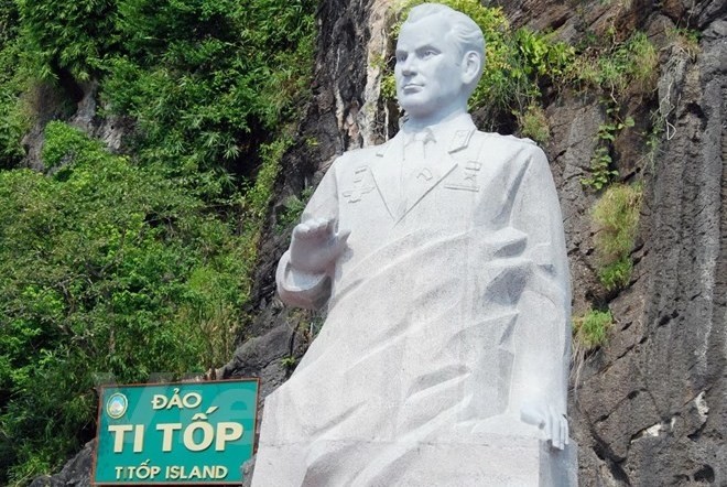 Statue of Russian astronaut Titov inaugurated in Ha Long Bay | Nhan Dan ...