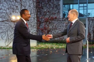 Ethiopian Prime Minister Abiy Ahmed Ali is welcomed by German Prime Minister Olaf Scholz before the "Deal with Africa" Summit in Berlin, Germany, on November 19. (Photo: REUTERS)