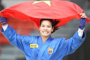 Vovinam artist Nguyen Thi Kim Hoang clinches gold in the women's 55kg combat 