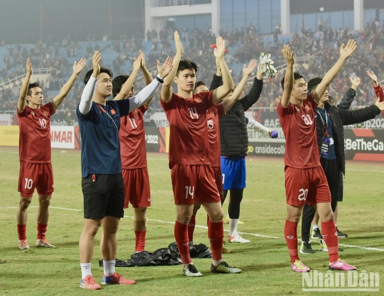 Fans rejoice over Vietnam national football team’s victory | Nhan Dan ...