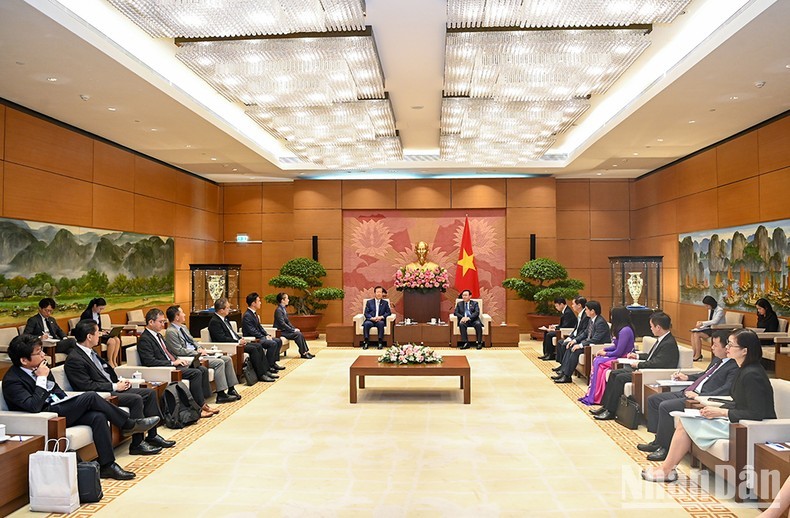 An overview of the meeting (Photo: NDO)