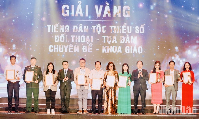 Winners of 41st National Television Festival honoured ảnh 5
