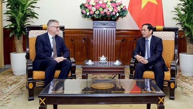Foreign Minister Bui Thanh Son meets with UN Under-Secretary-General for Peace Operations Jean-Pierre Lacroix. (Photo: baoquocte.vn)