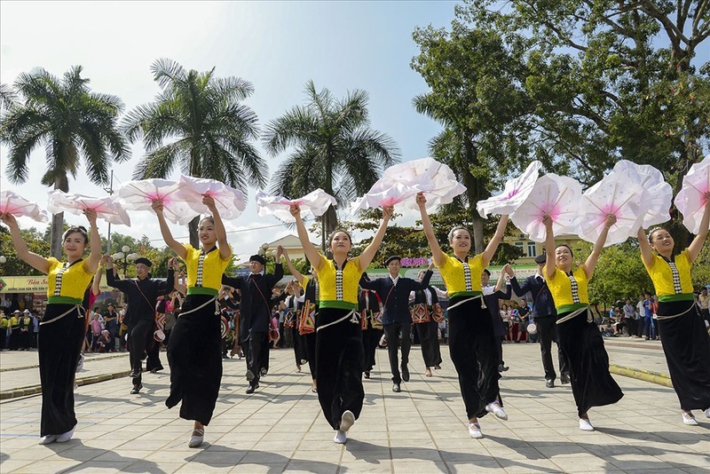 Xoe Thai dance was recognised by the UNESCO as an Intangible Cultural Heritage of Humanity. 