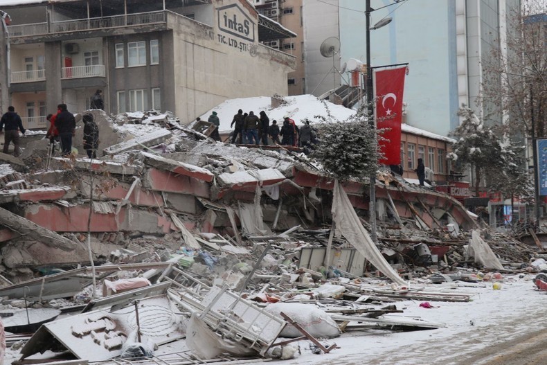 Turkey dispatched more than 24,400 search and rescue personnel to the earthquake-affected area. (Photo: Ihlas News Agency/Reuters)