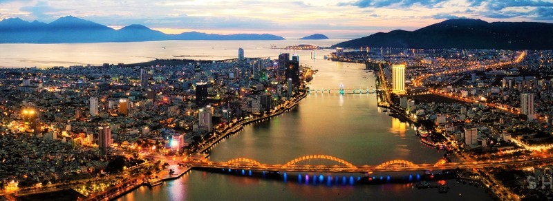Da Nang strives to become a leading tourist destination in the central region.