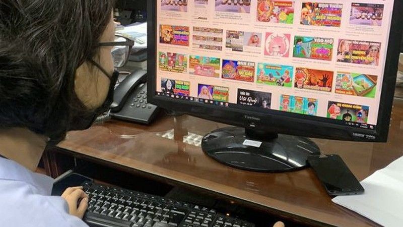 It is crucial to create a "digital vaccine" to prevent children in the cyber environment.