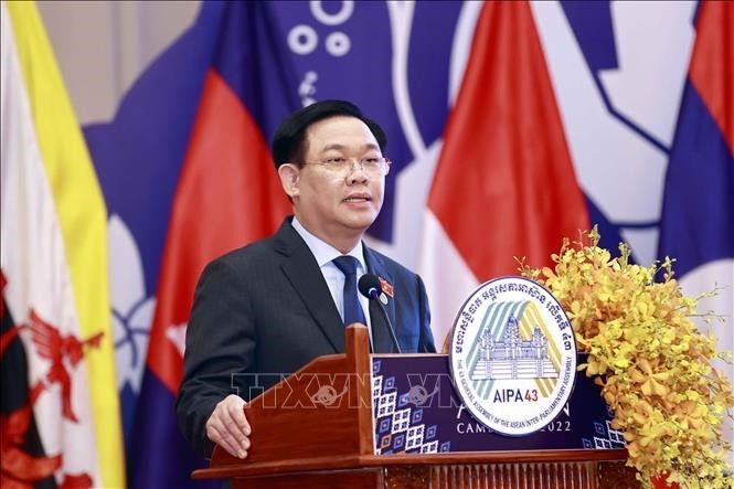 NA Chairman Vuong Dinh Hue speaks at the first plenary session of AIPA-43. (Photo: VNA)