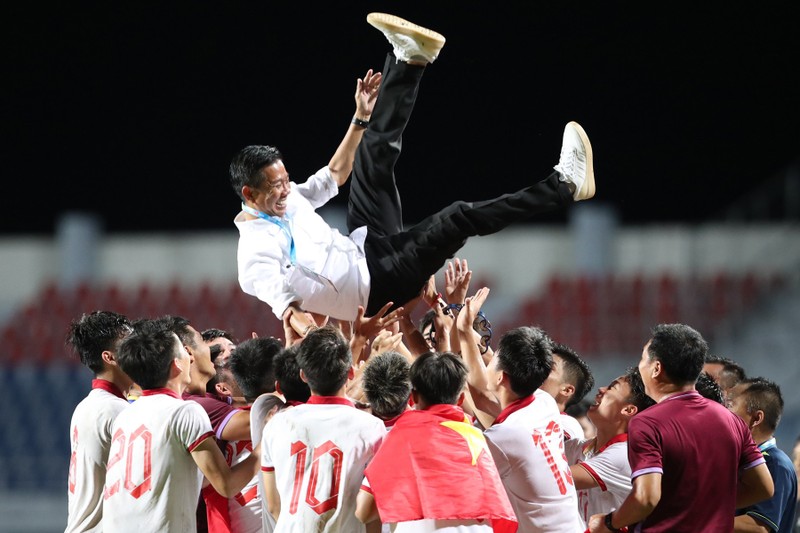 U23 Vietnam players celebrate the victory. (Photo: vietnamnet)