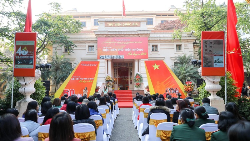 An exhibition named “Dien Bien Phu in the air – an immortal epic”, was opened at the National Library of Vietnam in Hanoi
