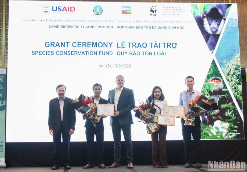 First three organisations in Vietnam receive grants from USAID