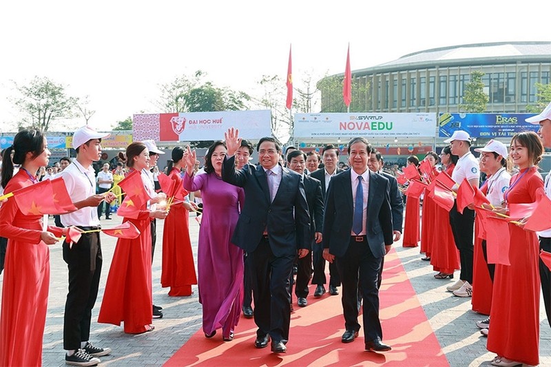 Prime Minister Pham Minh Chinh at the fifth National Startup Festival for students (Photo: VNA)