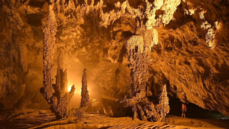 Nguom Ngao Cave - nature's masterpiece in Cao Bang province
