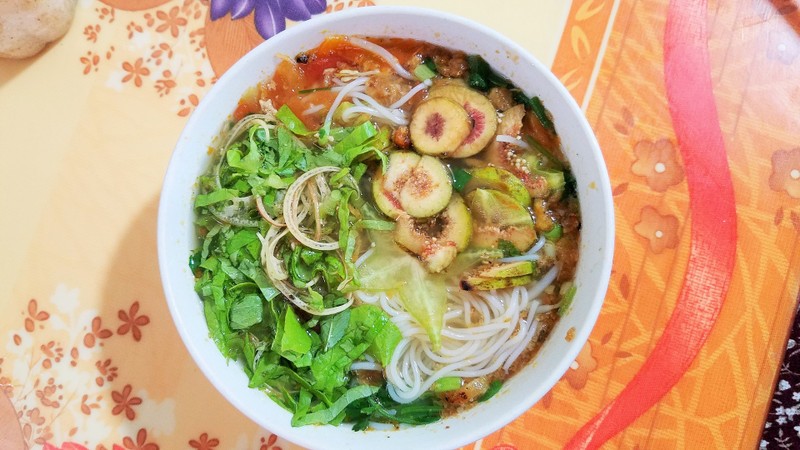 Crab noodles with figs: A favourite afternoon supper for locals in Nam Dinh (Photo: VExpress)