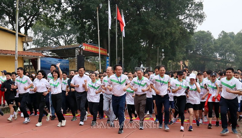 Around 1,500 people join Fun Run in response to ASIAD 19 (Photo: baobacninh.com.vn)