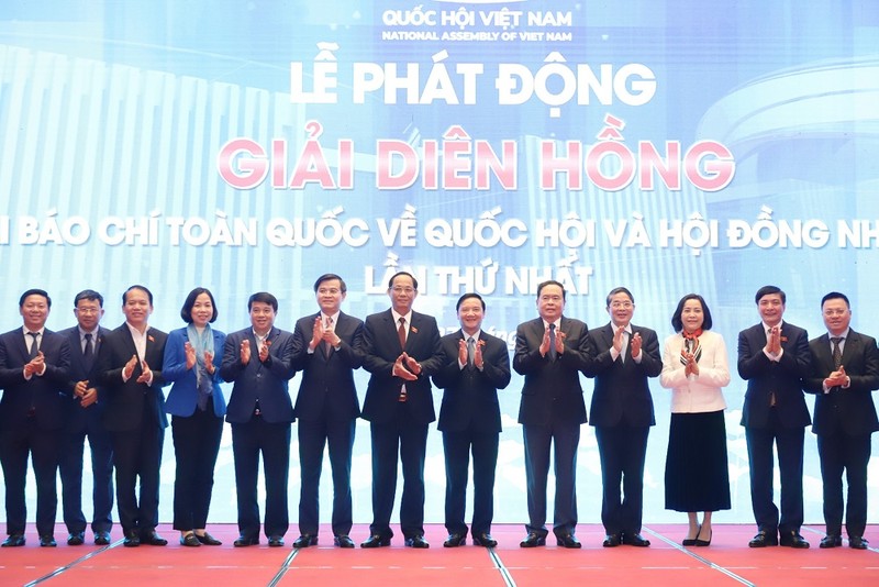 At the launch ceremony of Dien Hong Award in Hanoi in December 2022. (Photo: hanoimoi.com.vn)