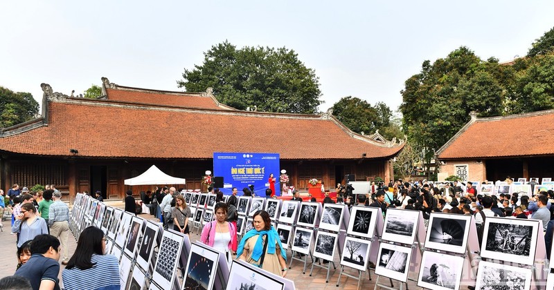 Exhibition displays outstanding entries of 12th Vietnam Art Photo Contest