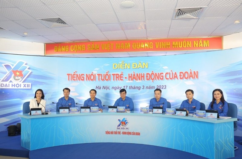Leaders of Ho Chi Minh Communist Youth Union Central Commitee at the forum (Photo: VNA)
