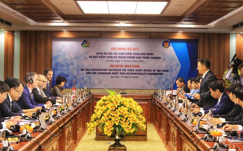 At the conference (Photo: NDO)