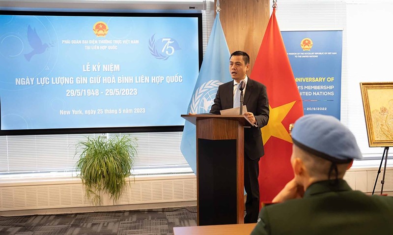 Ambassador Dang Hoang Giang speaking at the event (Photo: VNA)