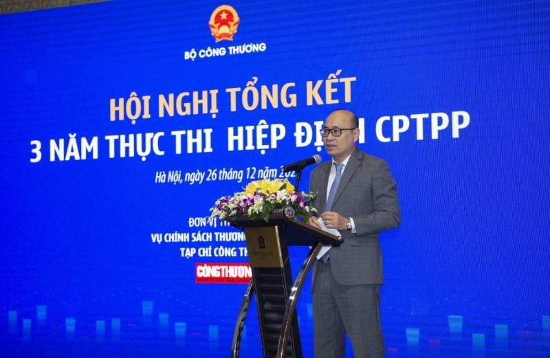 Director of the Multilateral Trade Policy Department under the Ministry of Industry and Trade (MoIT) Luong Hoang Thai speaking at the event. (Photo: VNA)