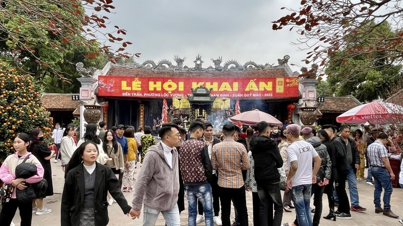 Thousands of visitors flocked to the temple in the early days of the Lunar New Year.