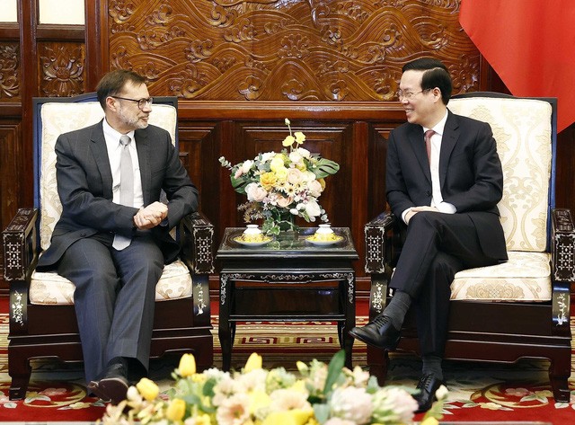 President Vo Van Thuong receives Australian Ambassador to Vietnam Andrew Goledzinowski in Hanoi on March 17 (Photo: VNA)
