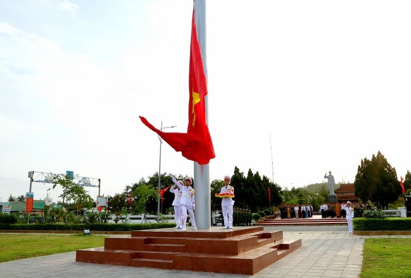 The flag-raising ceremony on Co To Island on the morning of April 30.
