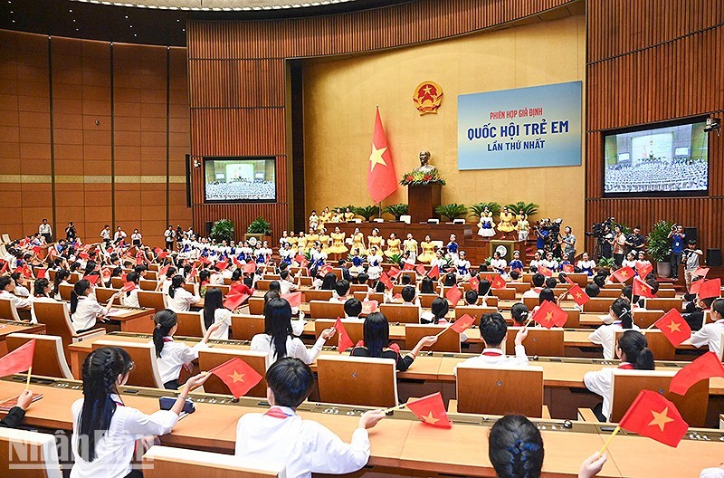 At the "Children's National Assembly" hypothetical session (Photo: NDO)