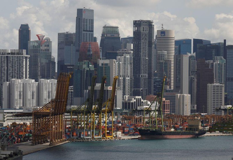 A ship docks at Keppel terminal in Singapore. (Photo: Reuters) 
