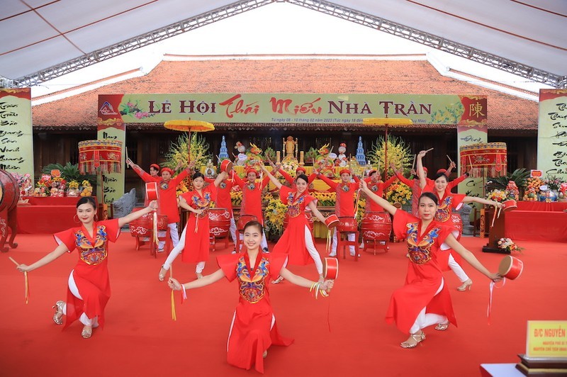 A performance at the opening ceremony of festival at the Tran Dynasty’s ancestral temple in Quang Ninh Province. 