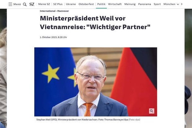 SZ newspaper runs a story about Minister-President of the Lower Saxony state Stephan Weil's visit to Vietnam (Photo: VNA)