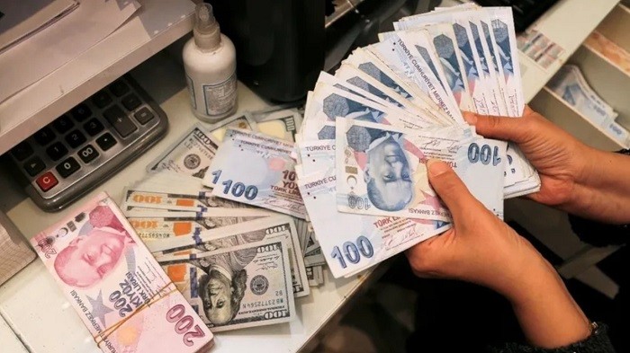 Türkiye has decided to raise the minimum wage by 55 percent from the beginning of 2023, Turkish President Recep Tayyip Erdogan announced on Thursday, as part of efforts to ease the burden of rising living costs on Turkish citizens.