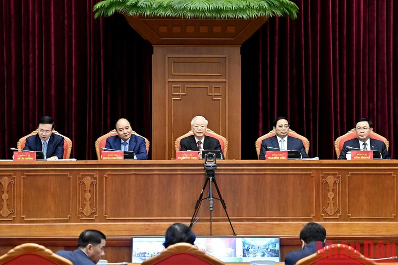 The conference was co-chaired by Party General Secretary Nguyen Phu Trong, President Nguyen Xuan Phuc, Prime Minister Pham Minh Chinh, National Assembly Chairman Vuong Dinh Hue, and Permanent Member of the Party Central Committee’s Secretariat Vo Van Thuong. 