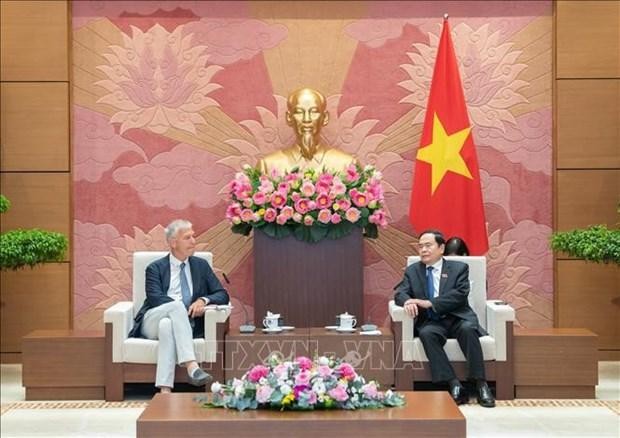 Permanent Vice Chairman of the National Assembly Tran Thanh Man (R) receives First Vice President of the Belgian Senate Andries Gryffroy (Photo: VNA) 