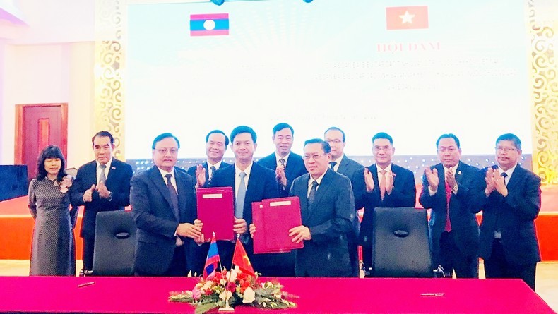 Three provinces sign cooperation agreements in various fields for 2023-2025.