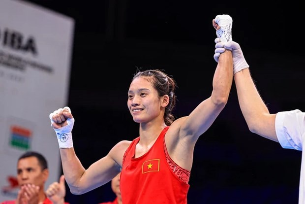 Vietnamese boxer Nguyen Thi Tam has trounced two-time world champion Kyzaibay Nazym of Kazakhstan 5-0 at the IBA Women’s World Boxing Championships in New Delhi. (Photo: IBA)