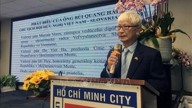 VSFA Ho Chi Minh City President Bui Quang Hai addresses the event. (Photo: VNA) 