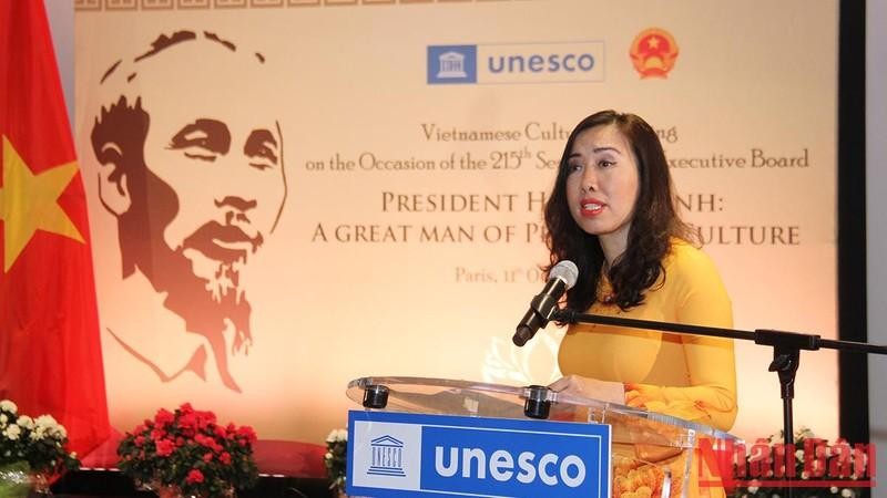 Assistant to the Foreign Minister Le Thi Thu Hang speaks at the event. (Photo: NDO)