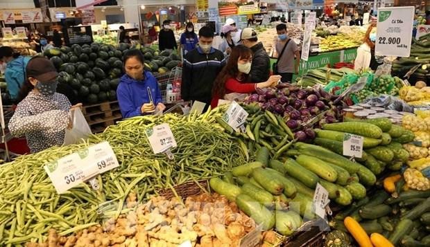 The consumer price index (CPI) posted year-on-year growth of 3.02% in the first eleven months of this year. (Photo: VNA)