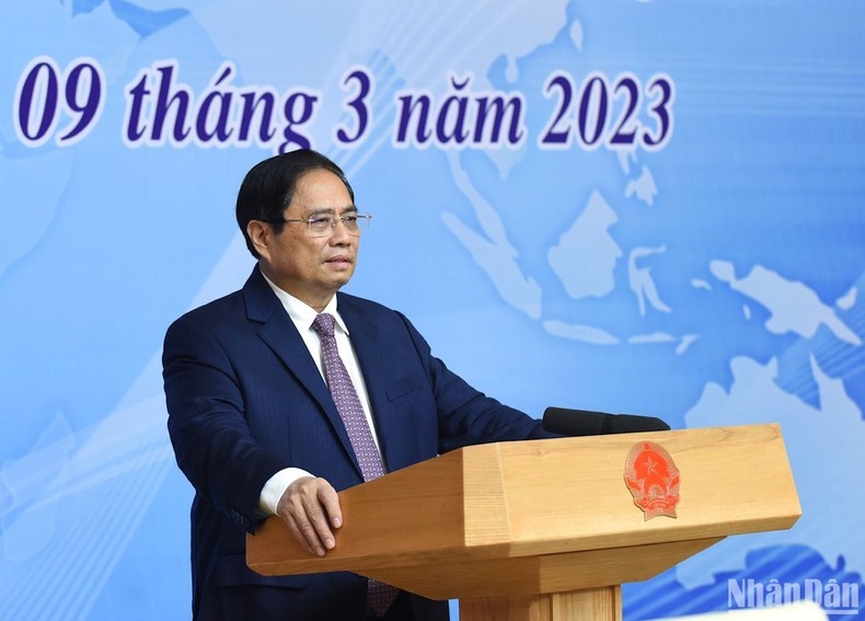 PM Pham Minh Chinh speaks at the conference. (Photo: NDO)