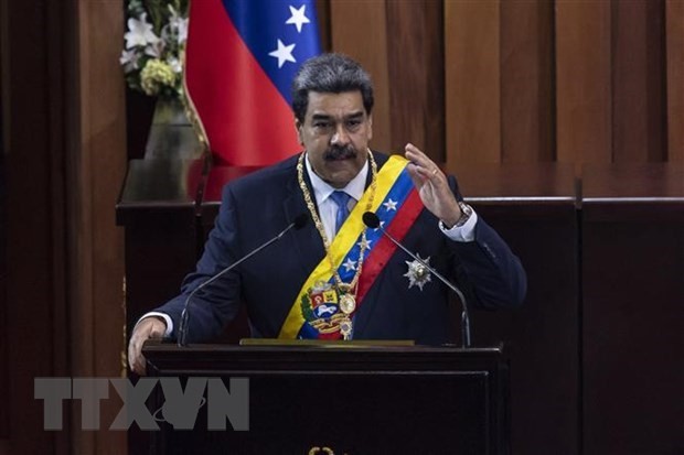 Venezuelan President hopes for stronger ties with Vietnam