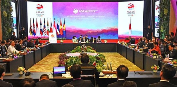 At the ASEAN-Japan Foreign Ministers' Meeting (Photo: VNA)