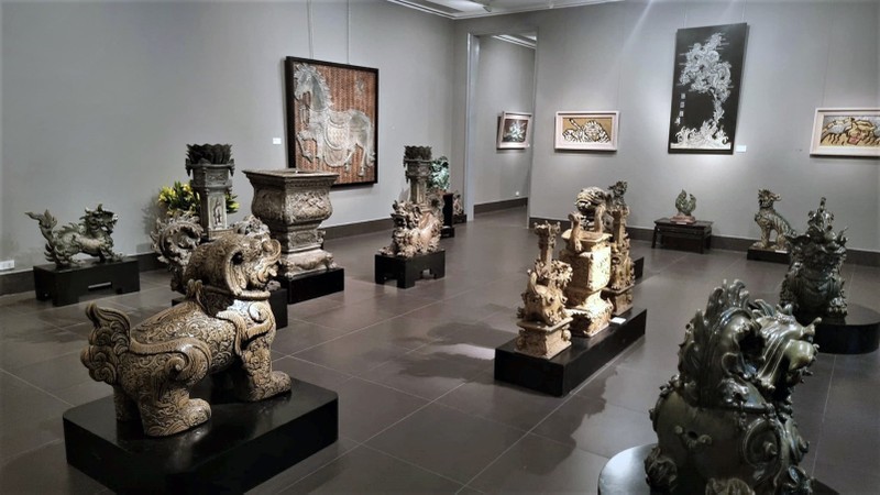 Ceramic sacred animals displayed at the Vietnam Fine Arts Museum.