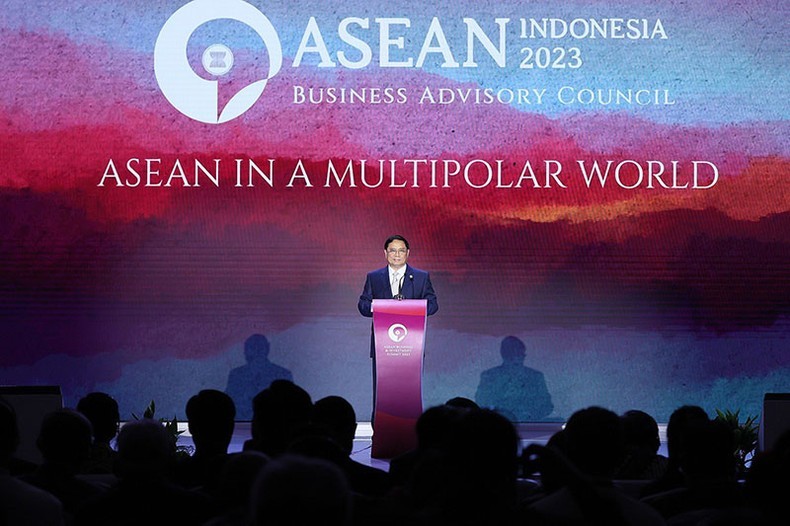 Vietnamese Prime Minister Pham Minh Chinh speaks at the ASEAN Business and Investment Summit in Jakarta, Indonesia, on September 4. (Photo: Duong Giang/VNA)