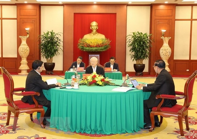 General Secretary of the Communist Party of Vietnam Nguyen Phu Trong (centre) speaks at the meeting. (Photo: VNA) 