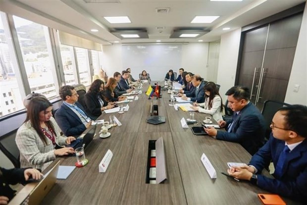 Participants at the first meeting of the Vietnam - Colombia Joint Economic Committee (Photo: VNA)