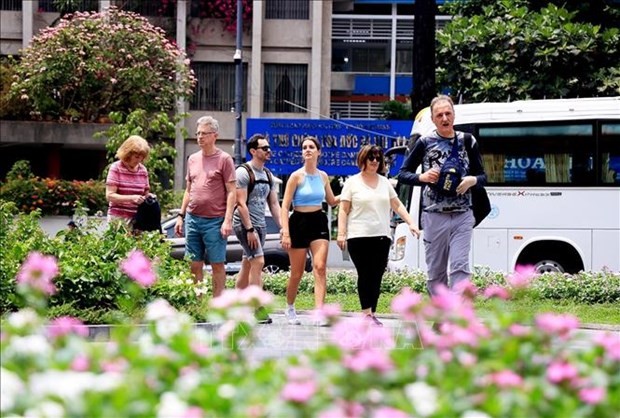 Foreign tourists visit Ho Chi Minh City. (Photo: VNA)