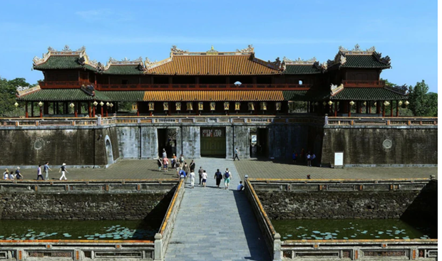 The ancient imperial capital of Hue is a renowned tourist destination in Vietnam. (Photo: VNA)