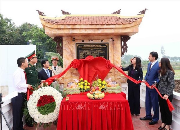 Vietnamese and Algerian victims of 1974 plane crash remembered in Hanoi ...